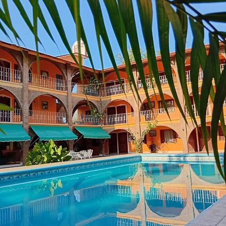 Hotel Hf Hacienda San Francisco Puente Nacional Exterior photo