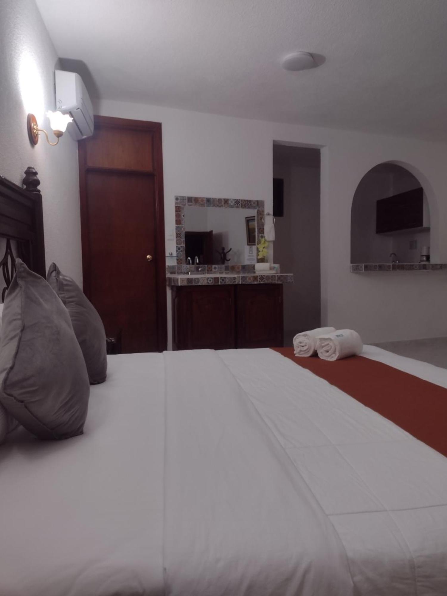 Hotel Hf Hacienda San Francisco Puente Nacional Room photo